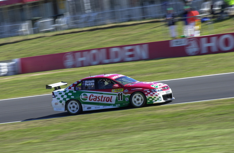 20031009-V8CSR10-0199